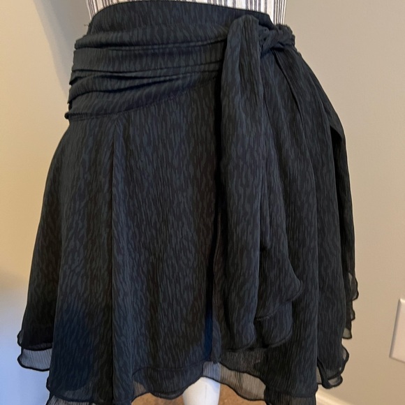 Aerie Black Wrap Around Skirt Size Small - Picture 1 of 5